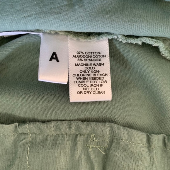 LOFT "Riviera" Gray-Green Shorts - EUC - Picture 5 of 5